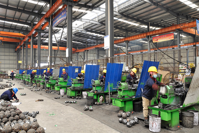 河东网架锥头车间